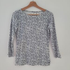 Vineyard Vines size small  animal print shirt top 3/4 sleeves black white
